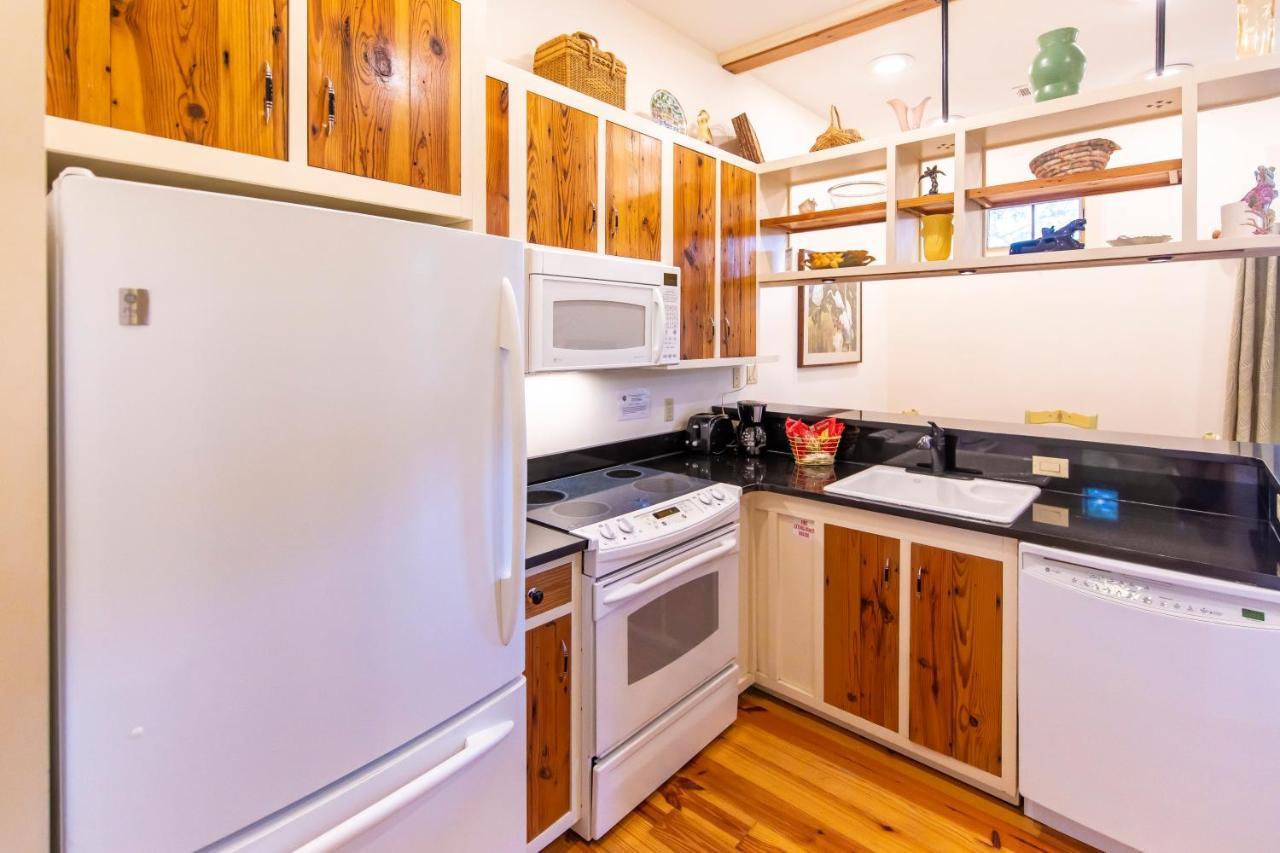Hibiscus Coffee & Guesthouse Grayton Beach Εξωτερικό φωτογραφία
