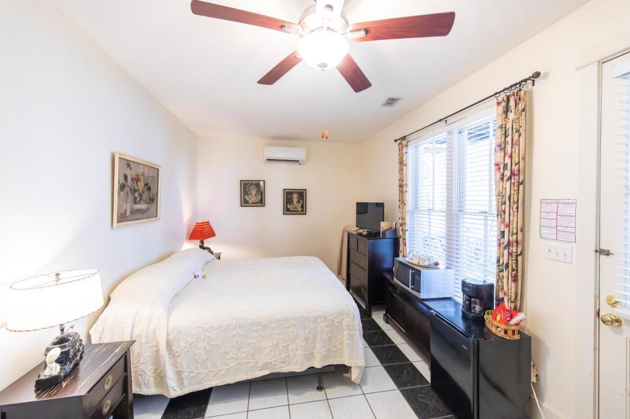 Hibiscus Coffee & Guesthouse Grayton Beach Εξωτερικό φωτογραφία