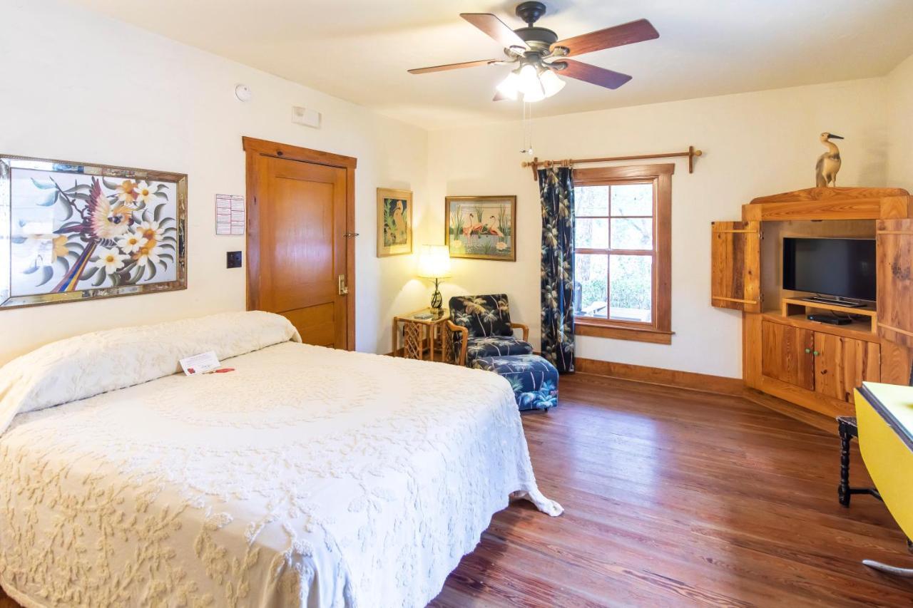 Hibiscus Coffee & Guesthouse Grayton Beach Εξωτερικό φωτογραφία